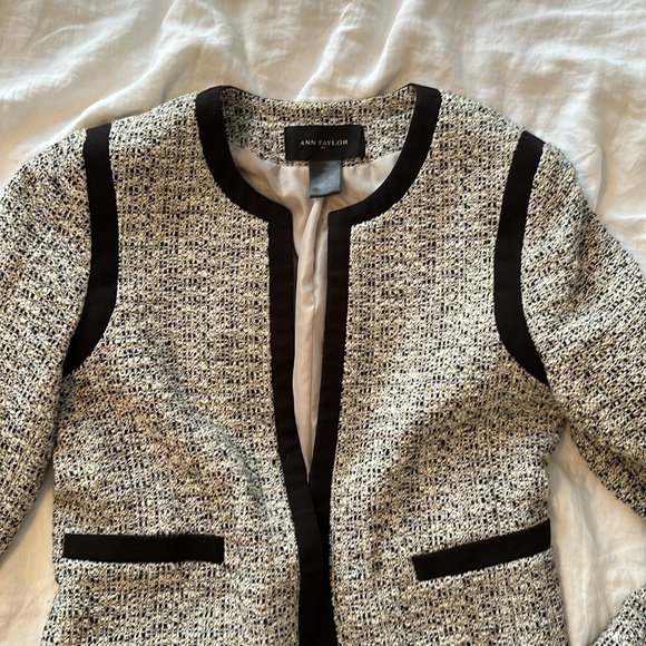 Ann Taylor business wear tweed jacket - Picture 4 of 4